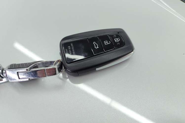 Used Toyota Camry 2022 2.0GVP Premier Edition Vehicle Key