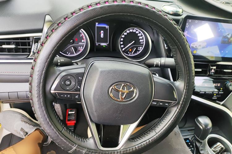 Used Toyota Camry 2022 2.0GVP Premier Edition Steering Wheel