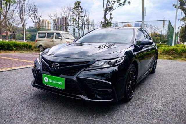 Ojetý Toyota Camry 2023 2.5S Knight Edition