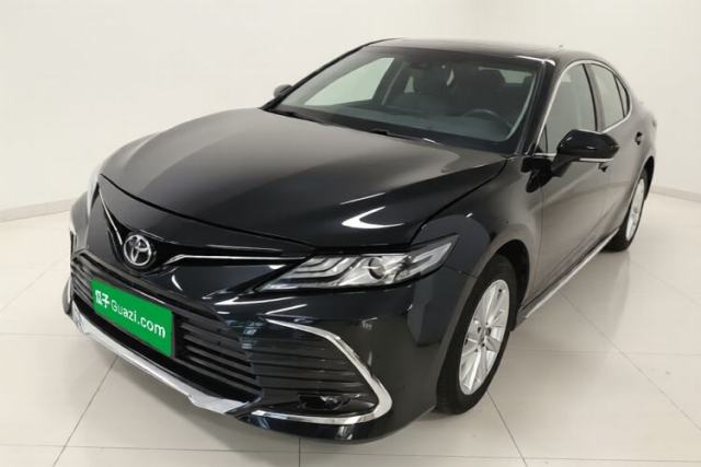 Ojetý Toyota Camry 2023 2.0G Luxury Edition