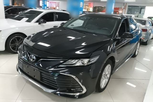 Used Toyota Camry 2023 2.0G Luxury Edition