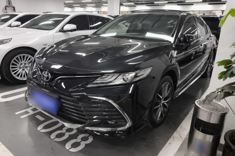 Used Toyota Camry 2023 2.5G Luxury Edition Guazi used car, China used car export, Used car for sale, Used cars, Cheapest cars for sale