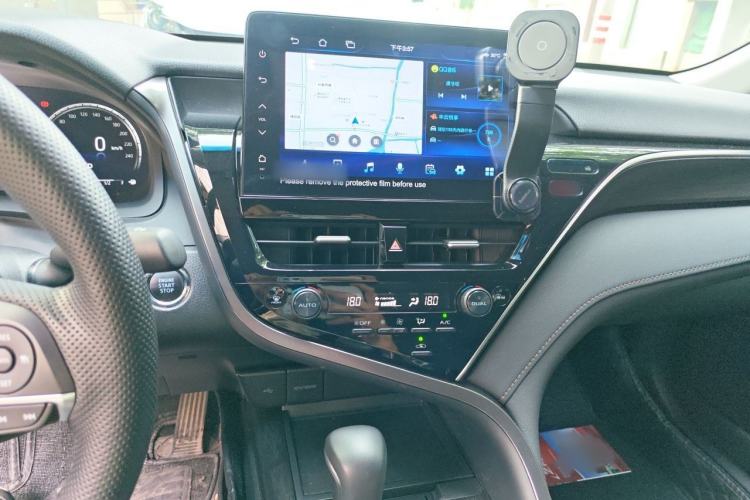Used Toyota Camry 2023 2.5G Luxury Edition Audio And AC Panel