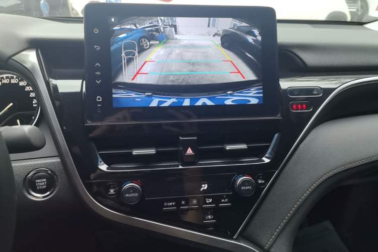 Used Toyota Camry 2023 2.0G Luxury Edition Audio And AC Panel
