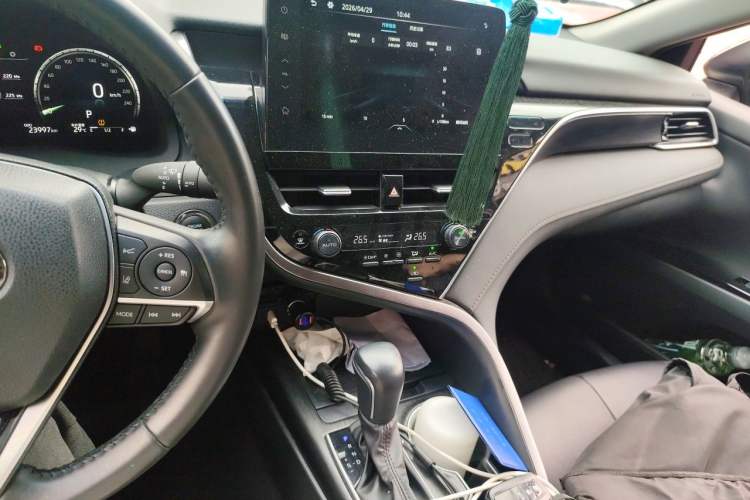 Used Toyota Camry 2023 2.5G Luxury Edition Audio And AC Panel