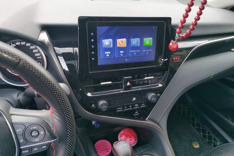 Used Toyota Camry 2023 Dual-Motor 2.5 HGVP Leading Edition Audio And AC Panel