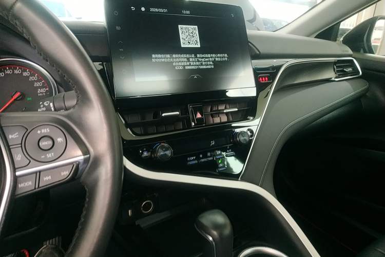 Used Toyota Camry 2023 2.0S Knight Edition Audio And AC Panel