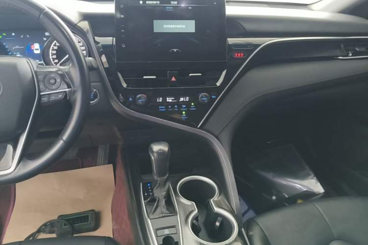 Used Toyota Camry 2023 2.0G Luxury Edition Audio And AC Panel