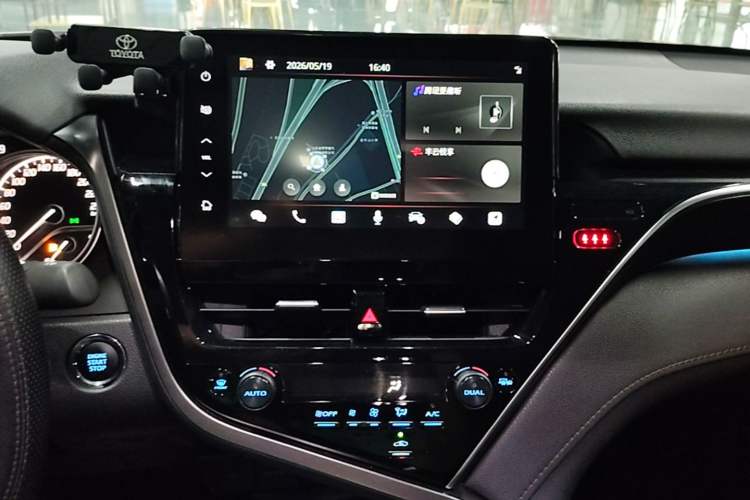 Used Toyota Camry 2023 2.0G Luxury Edition Audio And AC Panel