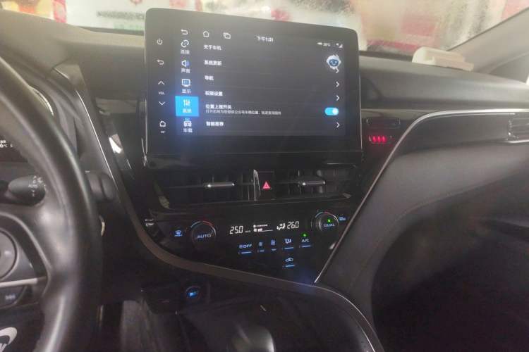 Used Toyota Camry 2023 2.5G Luxury Edition Audio And AC Panel