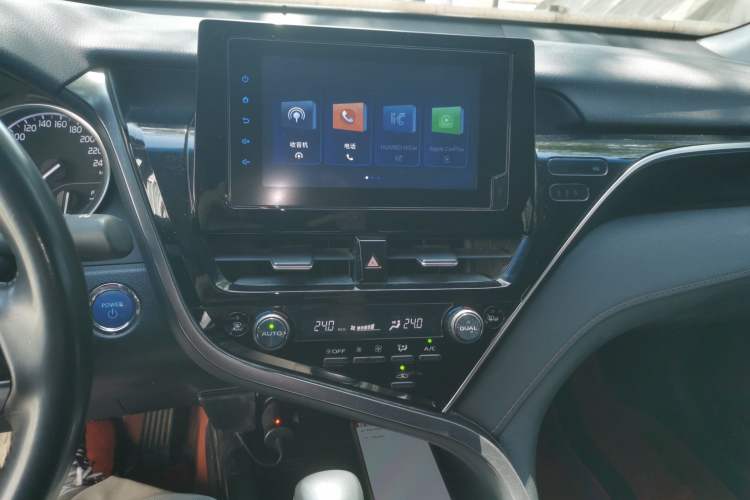 Used Toyota Camry 2023 Dual-Motor 2.5 HGVP Leading Edition Audio And AC Panel