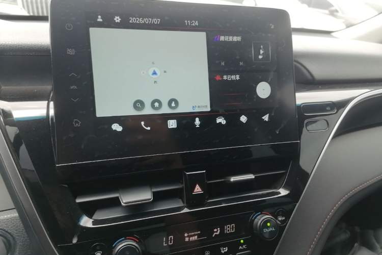 Used Toyota Camry 2023 2.0G Luxury Edition Audio And AC Panel