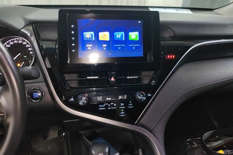 Used Toyota Camry 2023 2.0GVP Premier Edition Audio And AC Panel