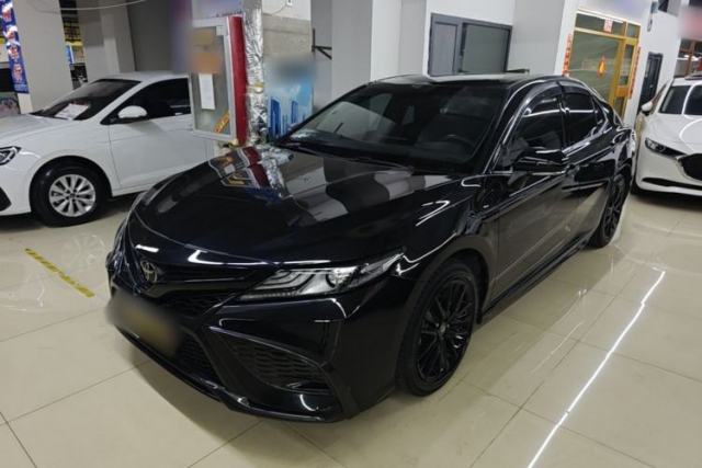 Toyota Camry 2023 2.0S Knight Edition usado