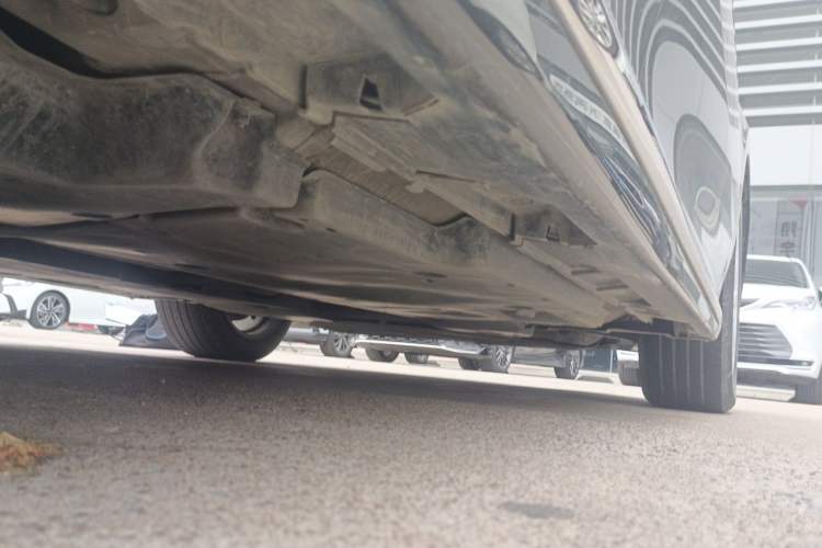 Used Toyota Camry 2023 2.0G Luxury Edition Chassis Rear Right