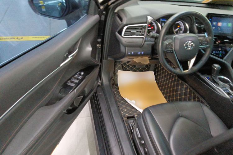 Used Toyota Camry 2023 Dual-Motor 2.5 HGVP Leading Edition Driver Seat