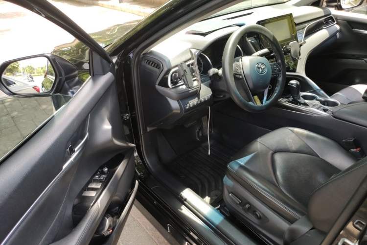 Used Toyota Camry 2023 Dual-Motor 2.5 HGVP Leading Edition Driver Seat