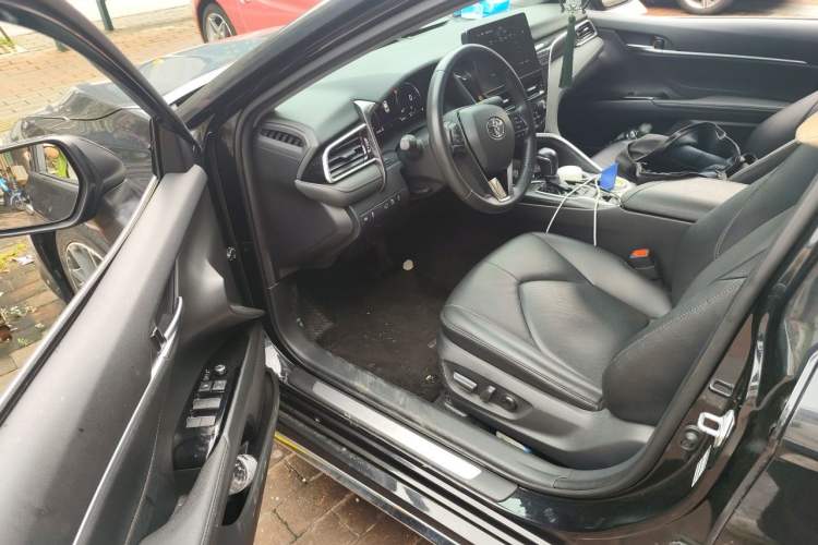 Used Toyota Camry 2023 2.5G Luxury Edition Driver Seat
