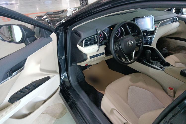 Used Toyota Camry 2023 2.0E Elite Edition Driver Seat
