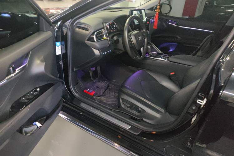 Used Toyota Camry 2023 Dual-Motor 2.5HG Luxury Edition Driver Seat
