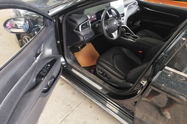 Used Toyota Camry 2023 Dual-Motor 2.5HG Luxury Edition Driver Seat