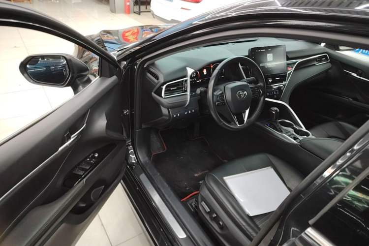 Used Toyota Camry 2023 2.5S Knight Edition Driver Seat