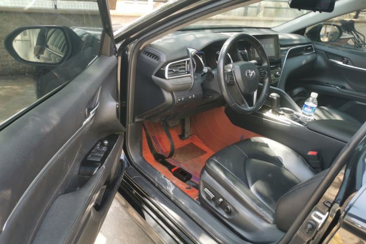 Used Toyota Camry 2023 Dual-Motor 2.5 HGVP Leading Edition Driver Seat