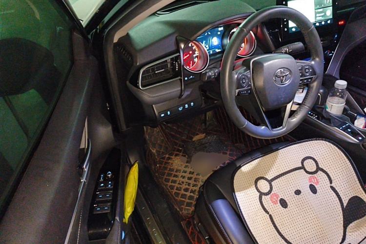 Used Toyota Camry 2023 2.0S FENGSHANG Edition Driver Seat