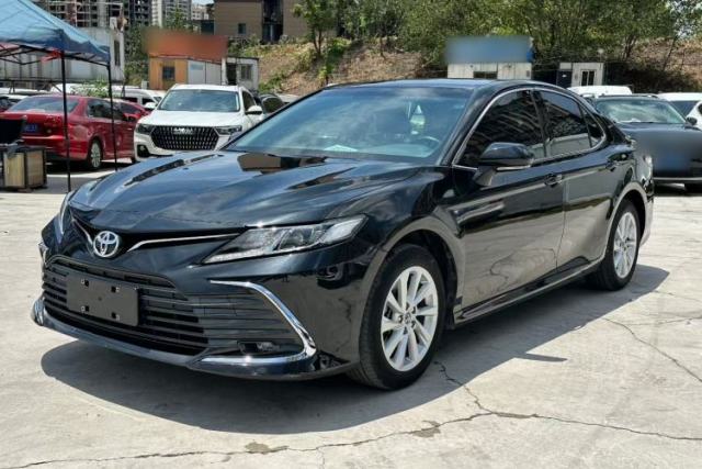 Toyota Camry 2023 2.0GVP Premier Edition d’occasion