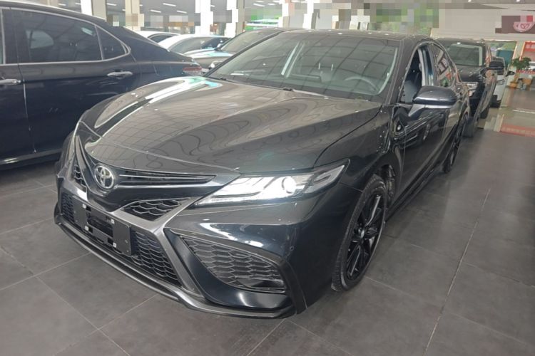 Toyota Camry 2023 2.0S Knight Edition