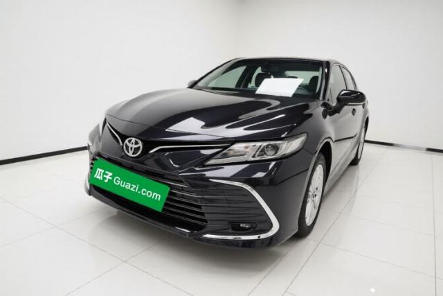 Ojetý Toyota Camry 2023 2.0GVP Premier Edition