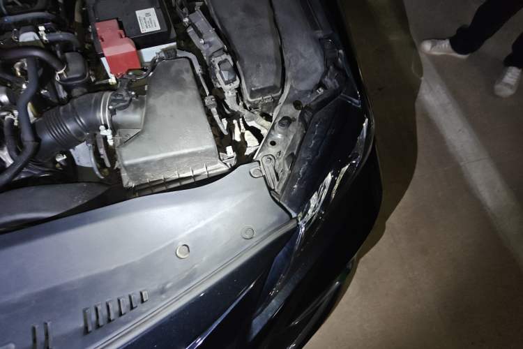 Used Toyota Camry 2023 2.0G Luxury Edition Engine Bay Left