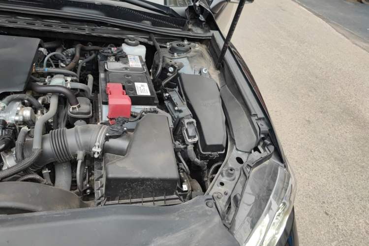 Used Toyota Camry 2023 2.0G Luxury Edition Engine Bay Left