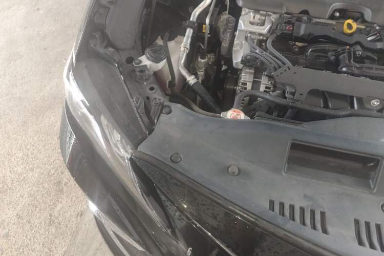 Used Toyota Camry 2023 2.5G Luxury Edition Engine Bay Right