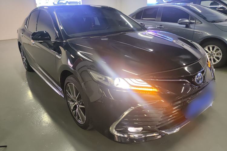 Used Toyota Camry 2023 Dual-Motor 2.5HG Luxury Edition Exterior 1