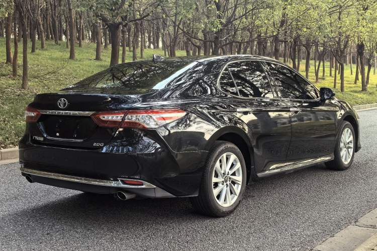 Used Toyota Camry 2023 2.0G Luxury Edition Exterior 11