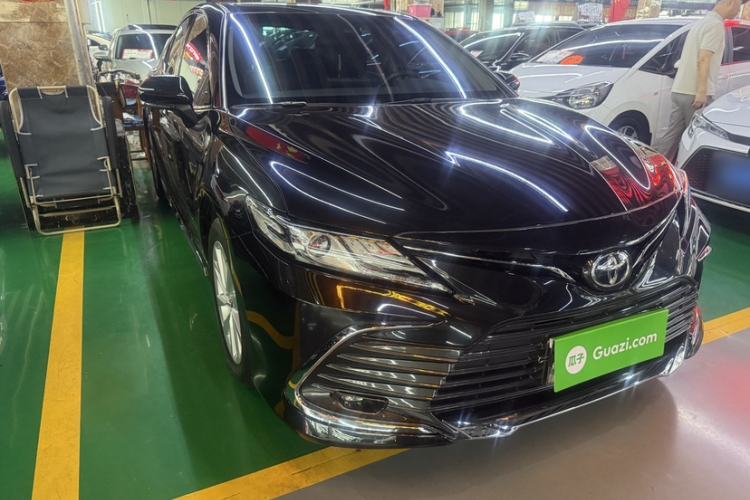Used Toyota Camry 2023 2.0G Luxury Edition Exterior 2