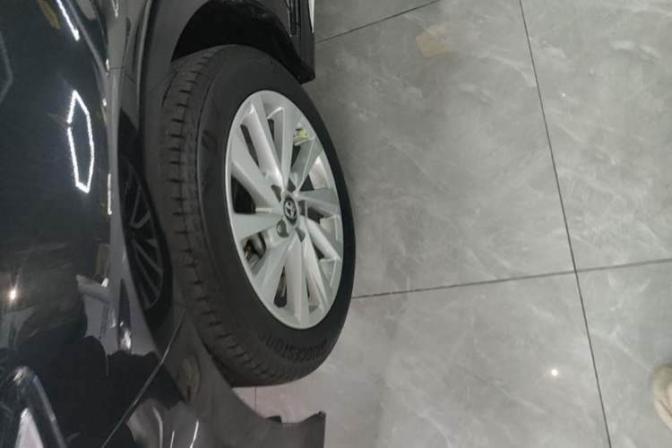 Used Toyota Camry 2023 2.0G Luxury Edition Exterior 4