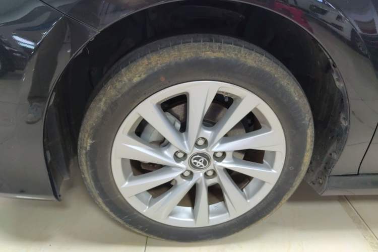 Used Toyota Camry 2023 Dual-Motor 2.5 HGVP Leading Edition Exterior 4