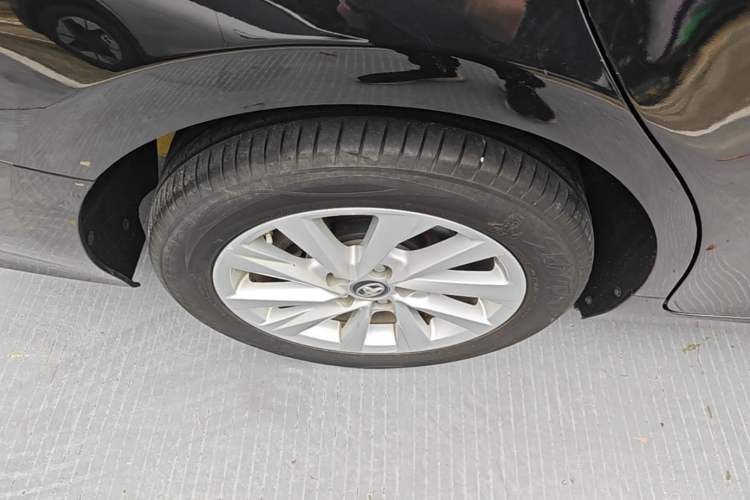 Used Toyota Camry 2023 2.0GVP Premier Edition Exterior 5