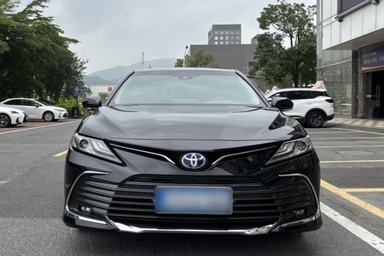 Used Toyota Camry 2023 Dual-Motor 2.5HG Luxury Edition Exterior 5
