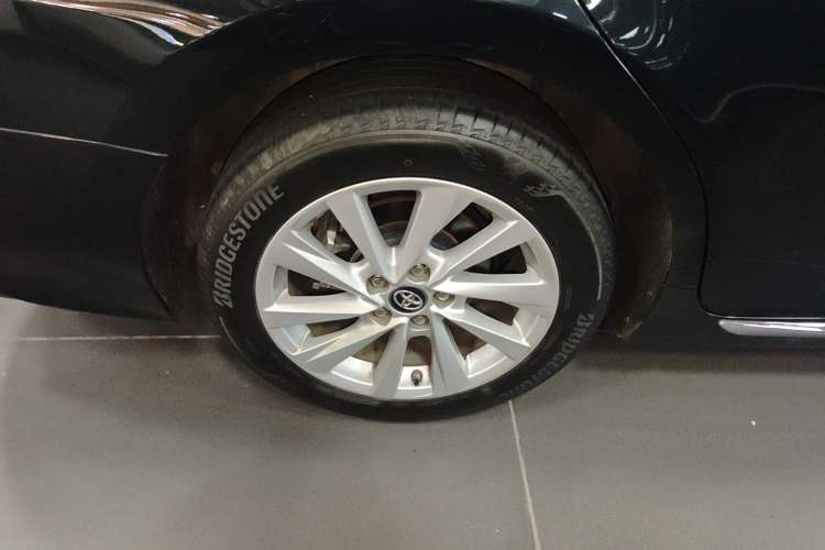 Used Toyota Camry 2023 2.0G Luxury Edition Exterior 5