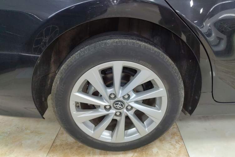 Used Toyota Camry 2023 Dual-Motor 2.5 HGVP Leading Edition Exterior 5