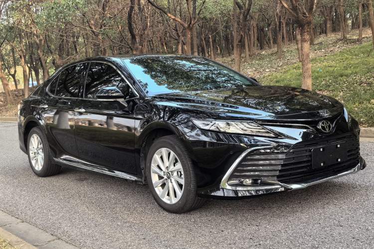 Used Toyota Camry 2023 2.0G Luxury Edition Exterior 6