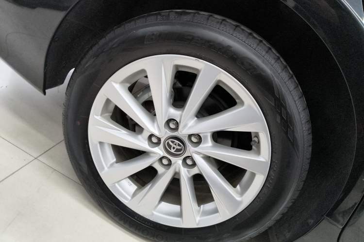 Used Toyota Camry 2023 2.0G Luxury Edition Exterior 8