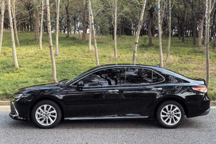 Used Toyota Camry 2023 2.0G Luxury Edition Exterior 8