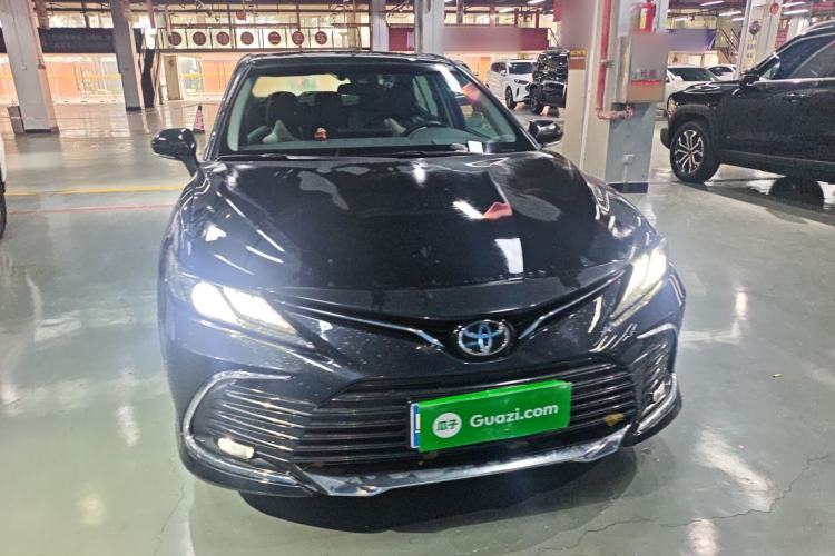 Used Toyota Camry 2023 2.0G Luxury Edition Front