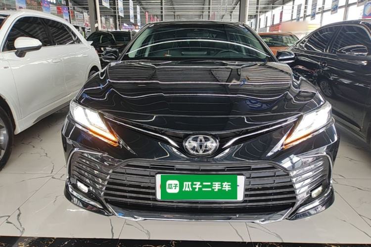 Used Toyota Camry 2023 2.0G Luxury Edition Front