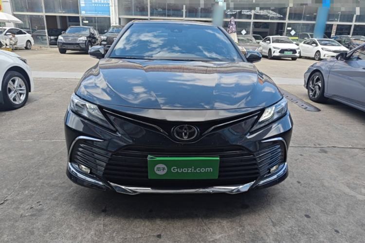 Used Toyota Camry 2023 2.0G Luxury Edition Front