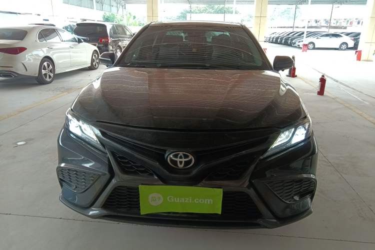 Used Toyota Camry 2023 2.0S Knight Edition Front